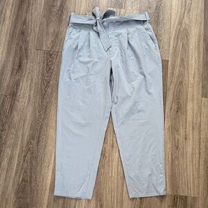 Athleta Pants Paper bag Waist High Rise Dress size 16